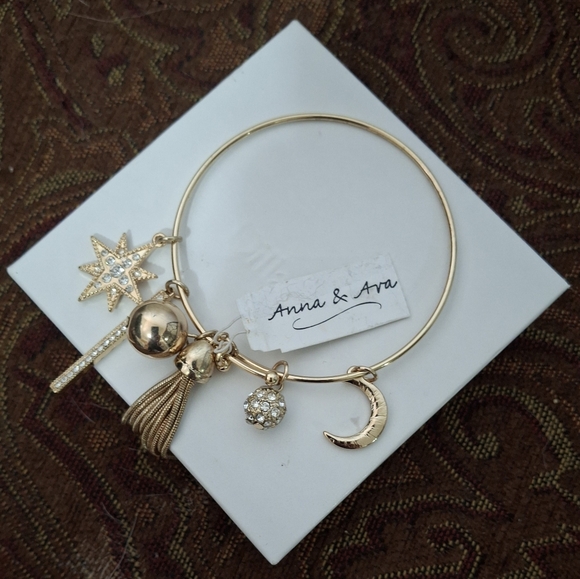 New Anna & Ava Gold Rhinestone Celestial Bracelet. - Picture 5 of 12